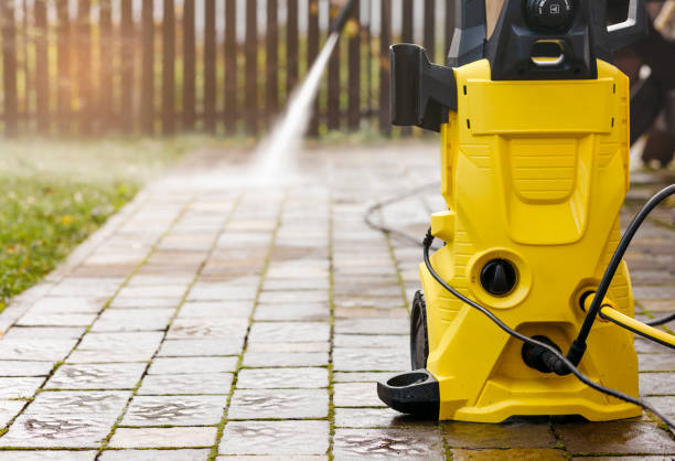 Best Driveway Pressure Washing  in Mineola, TX
